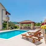 Amelia Apartamento *